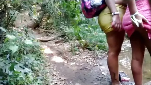 Porno không đăng ký  Hai sang trọng béo chết tiệt với một người đàn xec nhat ban ông trẻ,