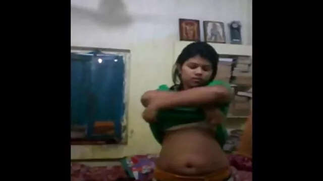 Porno không đăng ký  Xinh đẹp, cô phim xec han quoc hay nhat trên má của mình dây