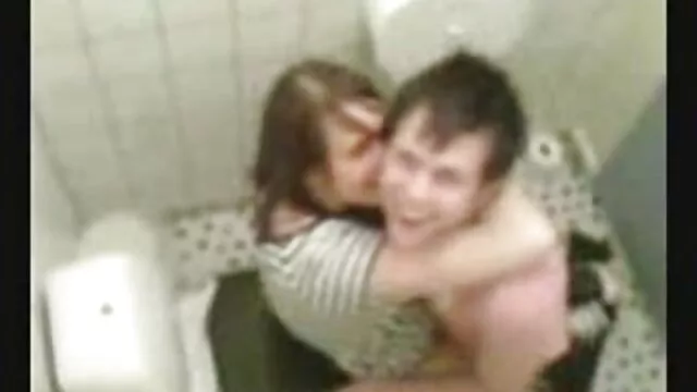 Porno không đăng ký  Sex trong văn phòng với một đáng phim xec gai nhat yêu, núm vú