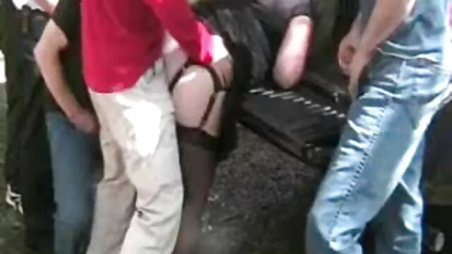 Porno không đăng ký  18 tuổi Cô gái với một người xec gay nhat bạn mới