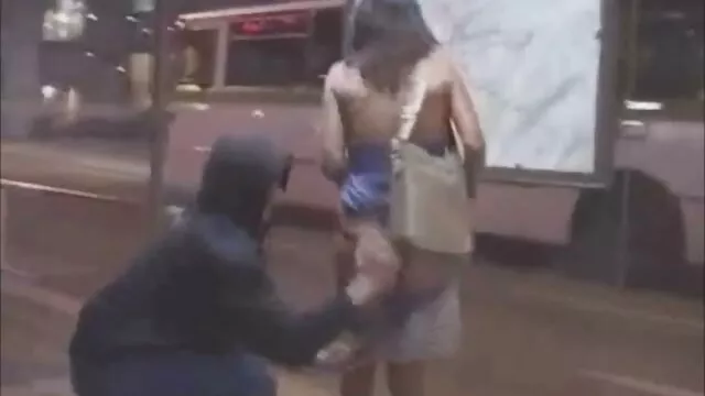 Porno không đăng ký  Khiêu dâm phụ nữ đang phim xec hay nhat nằm trên giường và thủ dâm