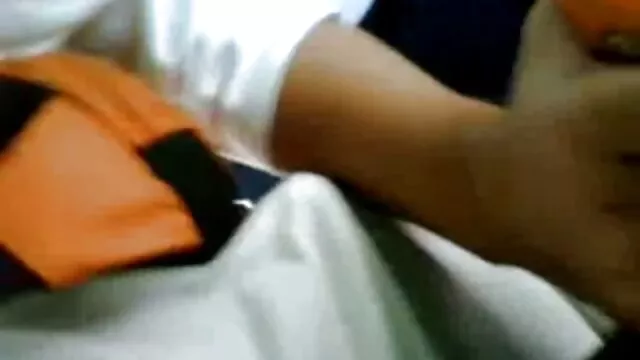 Porno không đăng ký  Ông phin xec nhat ban đã đặt những cô gái trẻ, thậm chí cùng một quả trứng